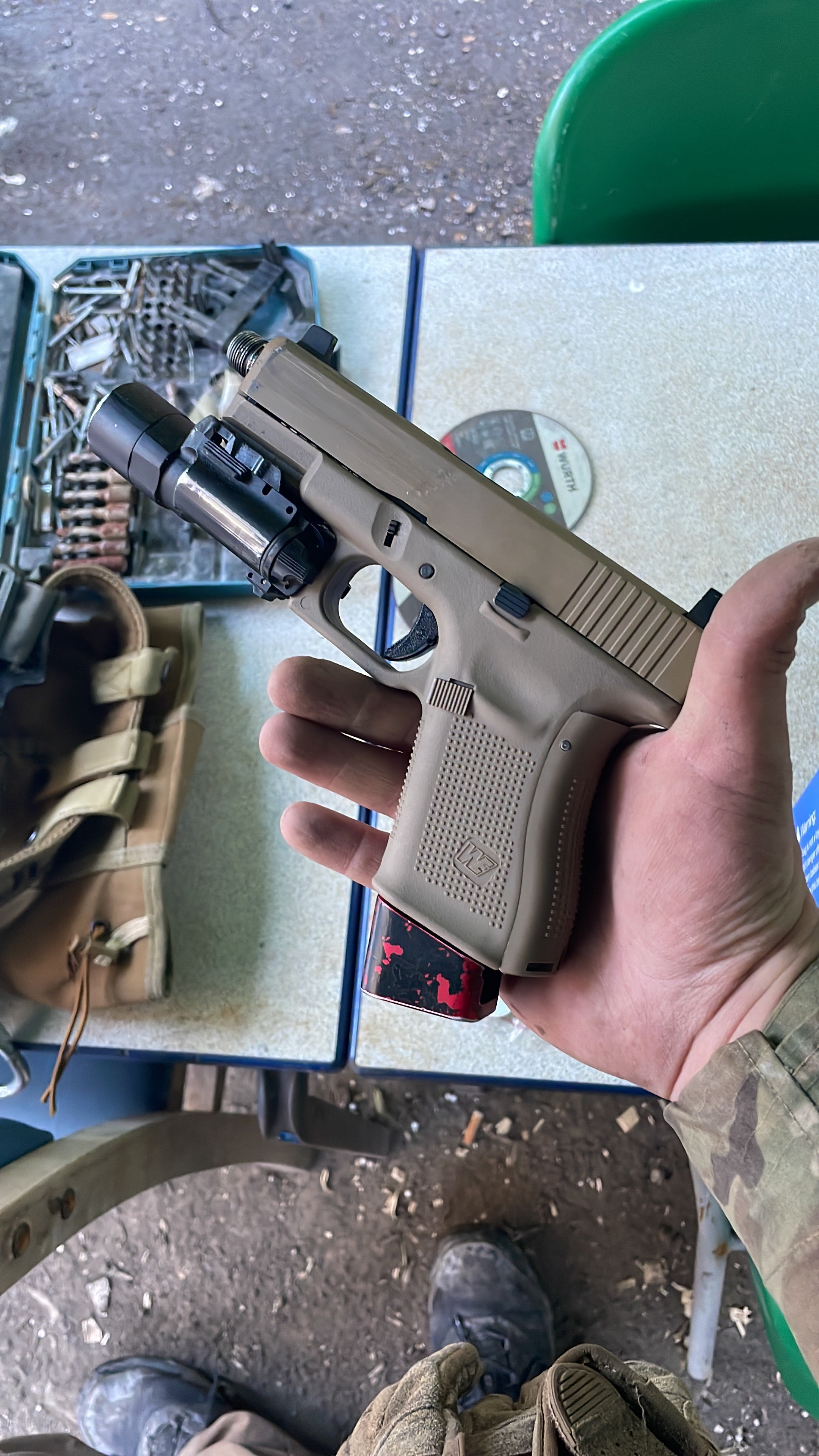 WE 19 Series Gen 5 GBB Tan